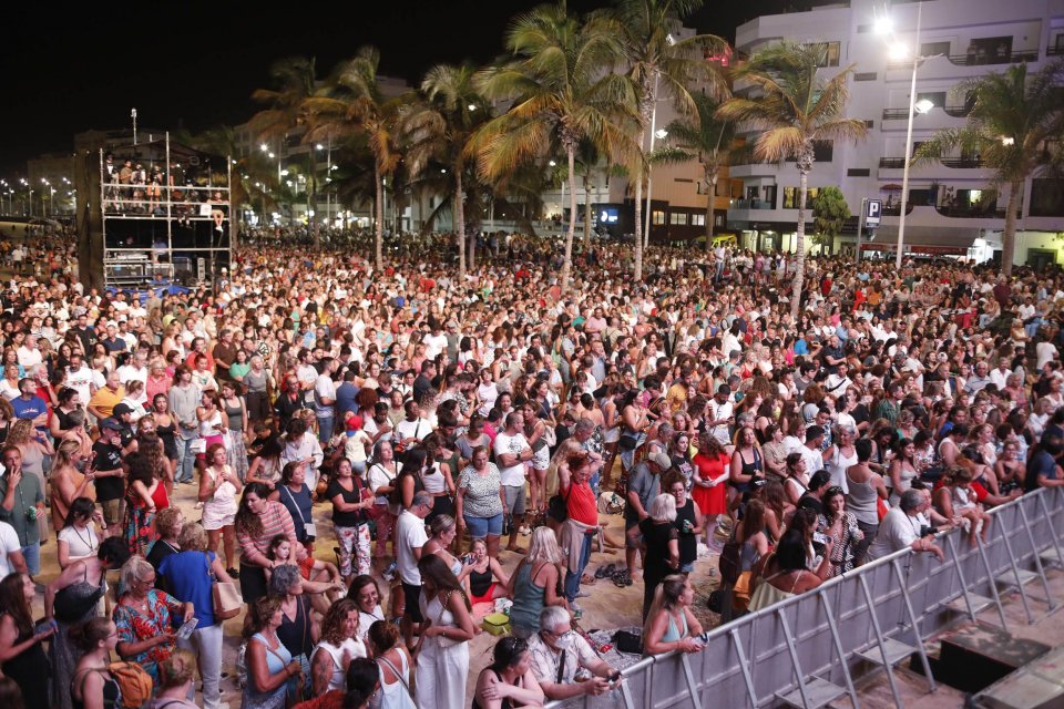 Rosana, hace historia registrando un récord tanto por asistencia como por duración ,en el pregón de las fiestas de San Ginés 2023.